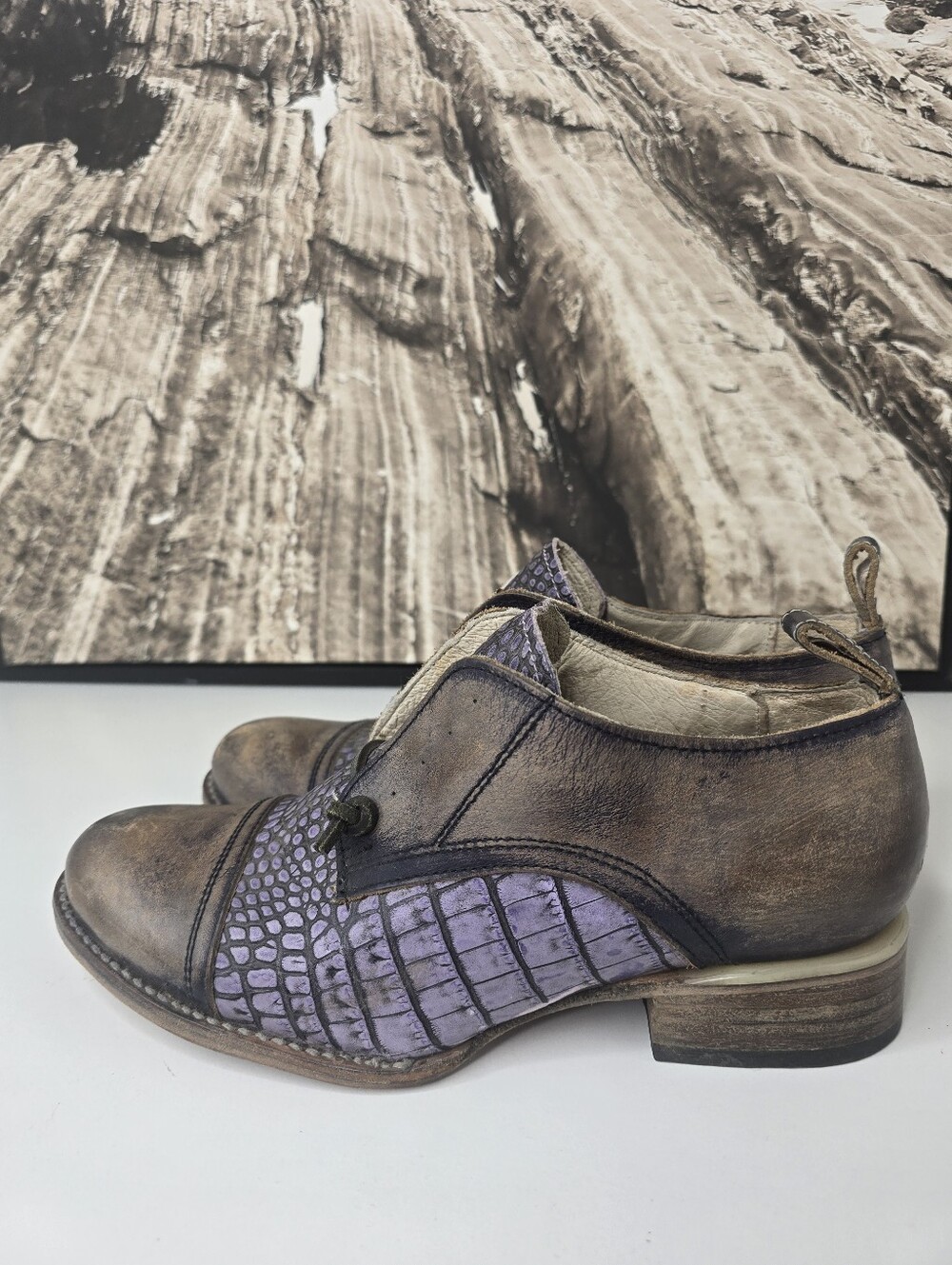 Freebird Mabel  Brown/Purple Croc-Embossed Shoe - Picture 2 of 8